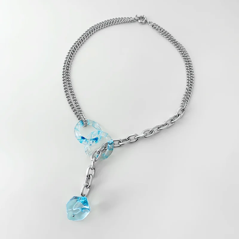

Fashionable and Trendy Resin Smudged Chain Necklace for Women, Premium Jewelry, Jewelry Gift, Trending Item