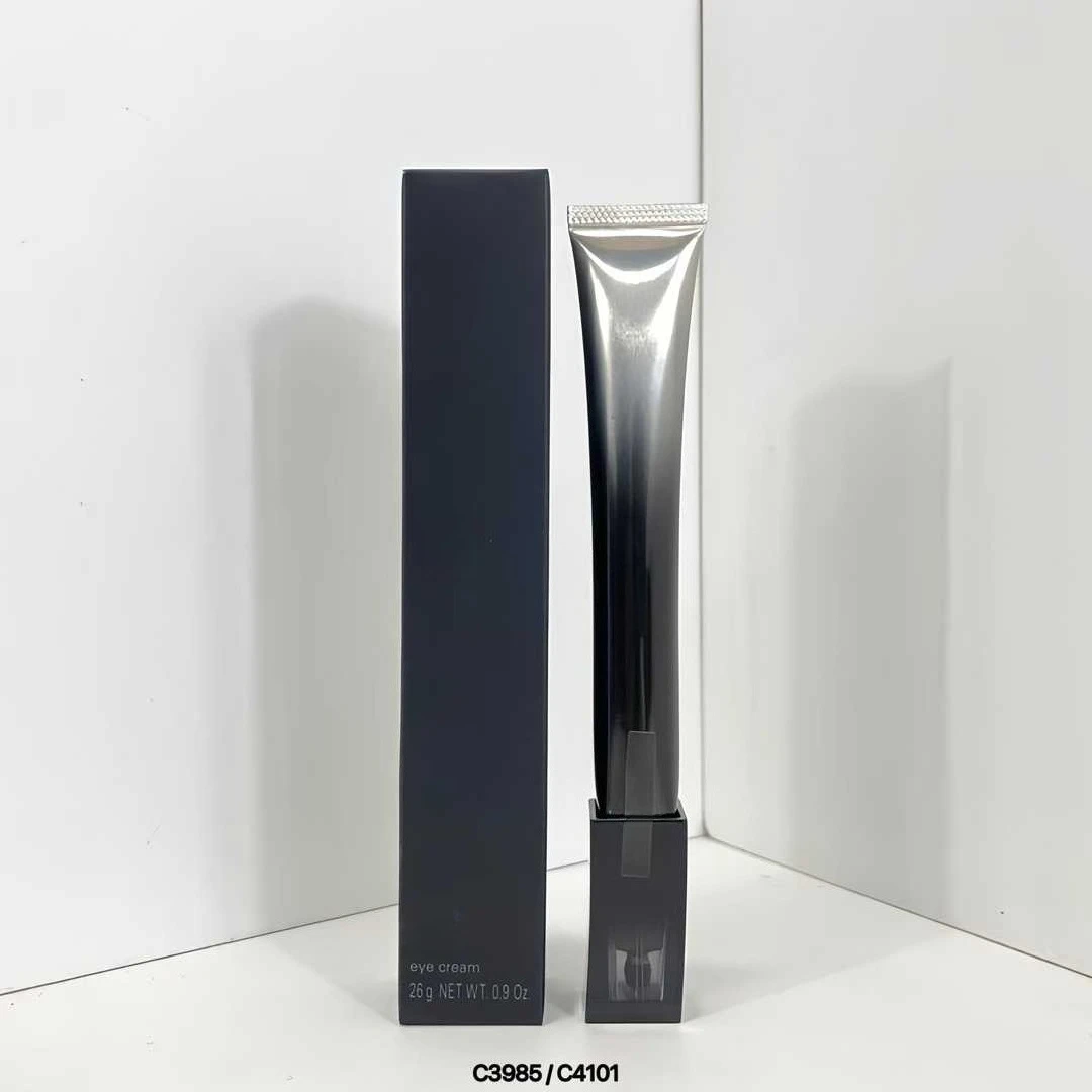 

Новый крем для глаз 26г