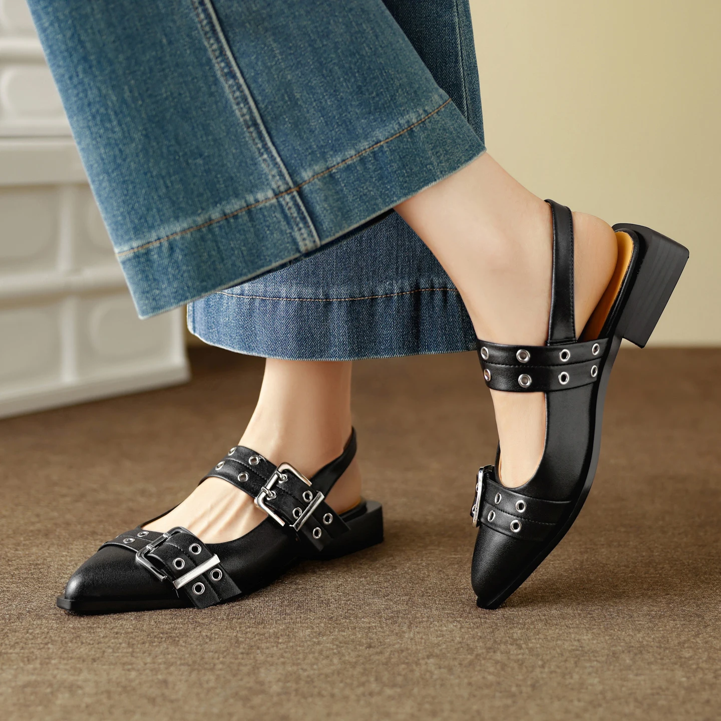 2026 new Spring summer women sandals natural leather plus size 22-25cm cowhide+pigskin+sheepskin pointed toe buckle women shoes
