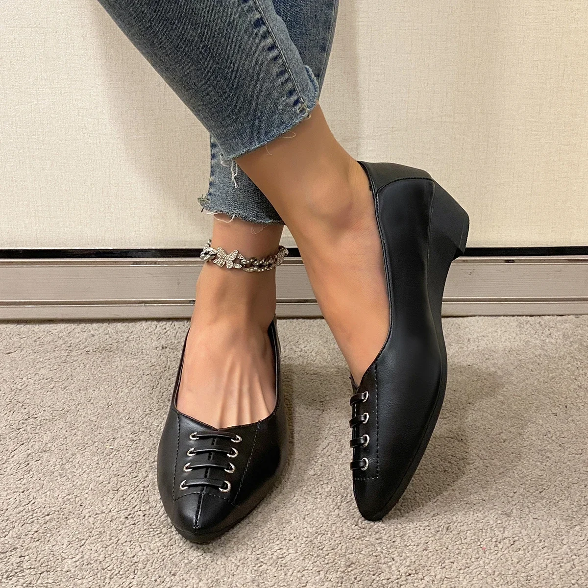 Women Flats Shoes New Pointed Toe Shallow Female Dress Shoes Brand Fashion Casual Footwear String Ribbon Brand Ballerina Women