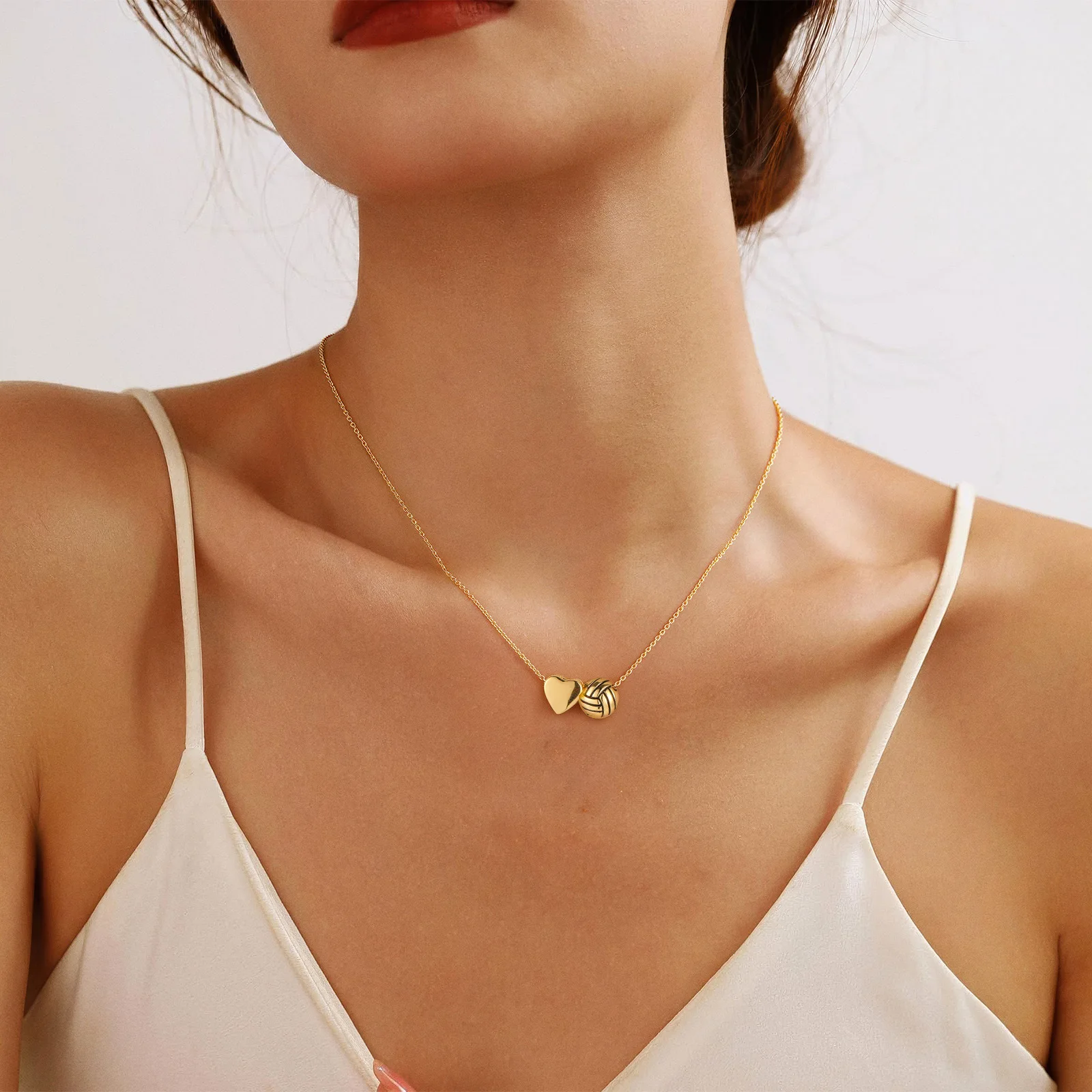 Love Basketball Pendant Football Necklace Women's and Men's Sports Wind Volleyball Baseball Clavicle Chain Fashion Versatile Acc