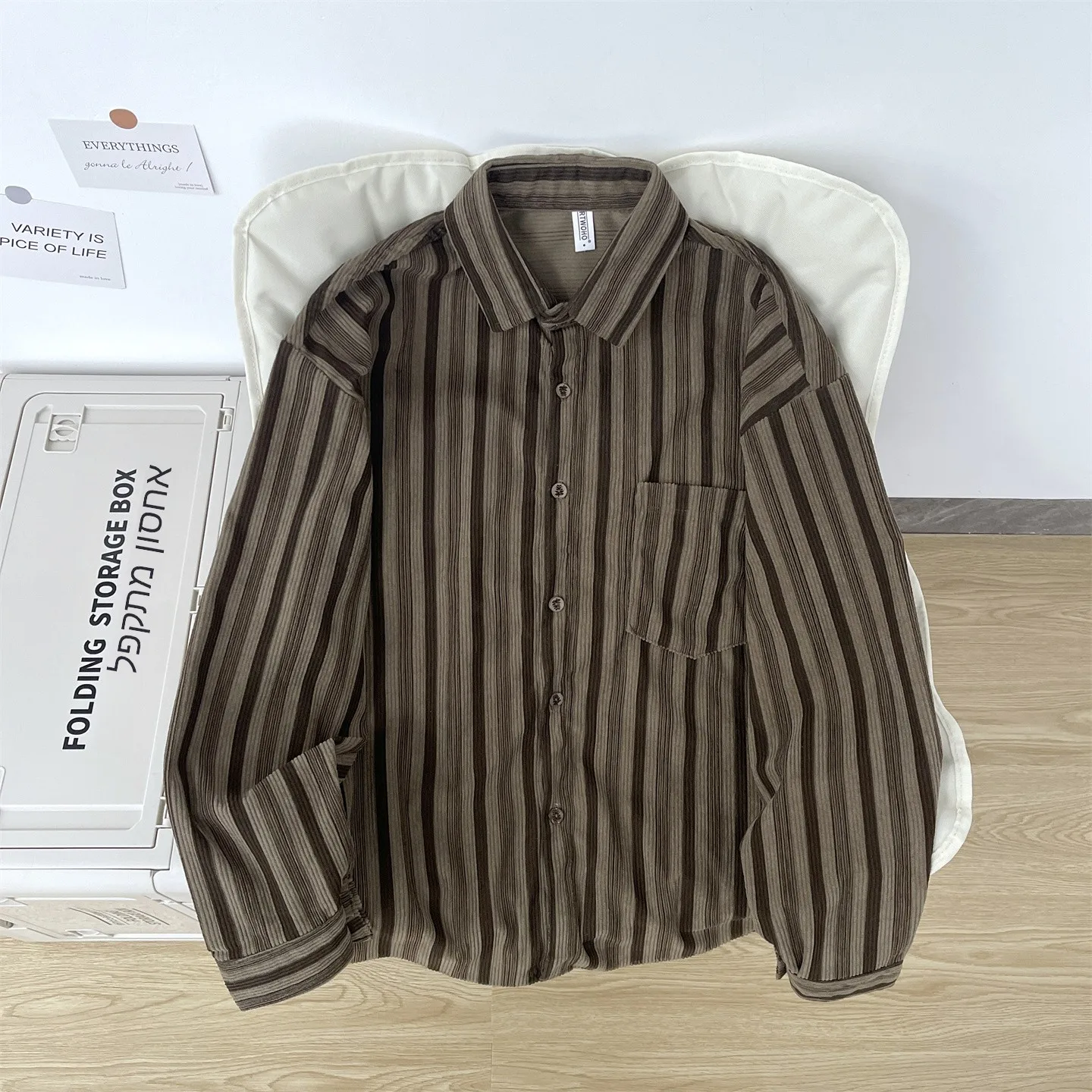 

Retro Japanese Style Men's Corduroy Shirt Casual Loose Long Sleeve Striped Loose Fit College Style High End Feeling Handsome
