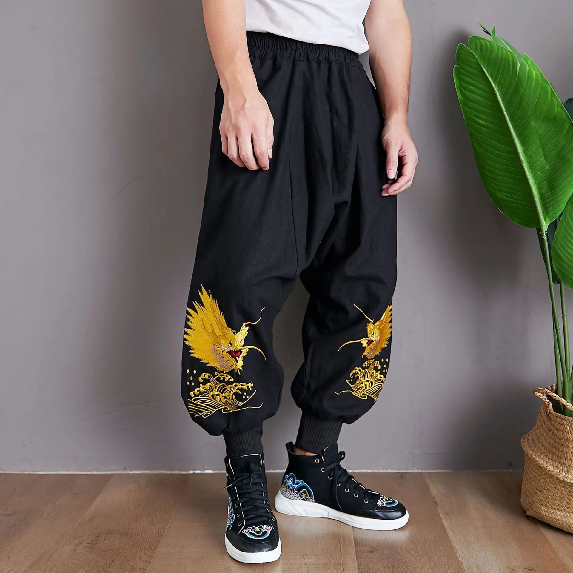 

Chinese Literary Style Ramie Embroidery Casual Pants Low Crotch Trousers Dragon Picture Casual And Loose