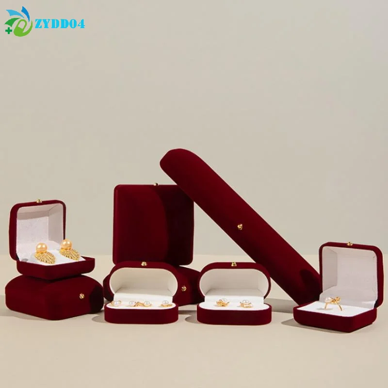 

●1PCS Flocking Gold Buckle Jewelry Box Pendant Ring Necklace Earring Bracelet Display Storage Box Luxury Feelings Packaging Box