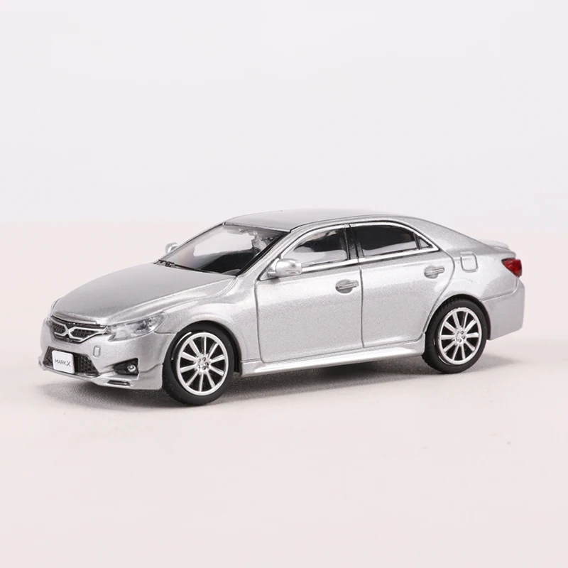 GCD 1:64 Toyota REIZ MARK X  Diecast Alloy Model Car