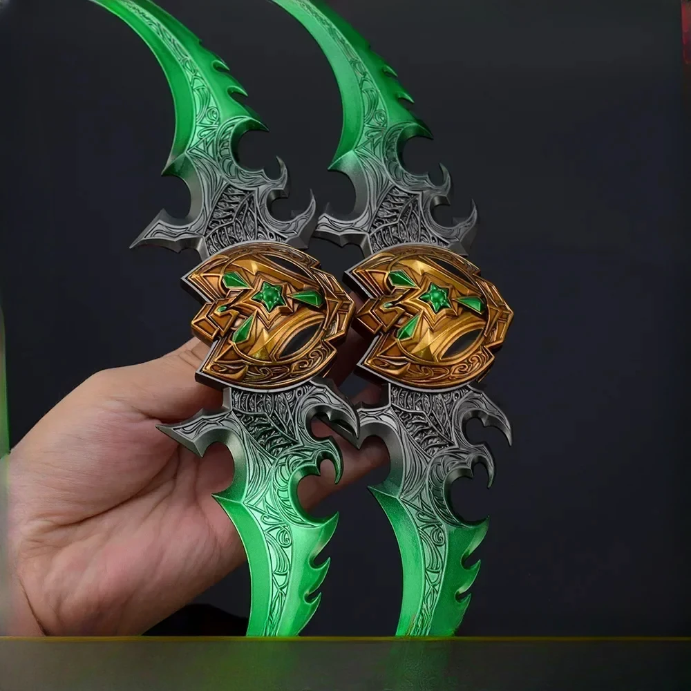 29cm Welt von Warcraft Waffe Warglaive von Azzinoth Illidan Azeroth 29cm Metall Anime Spiel ungeschnittene Waffe Modell Handwerk Geschenk Spielzeug