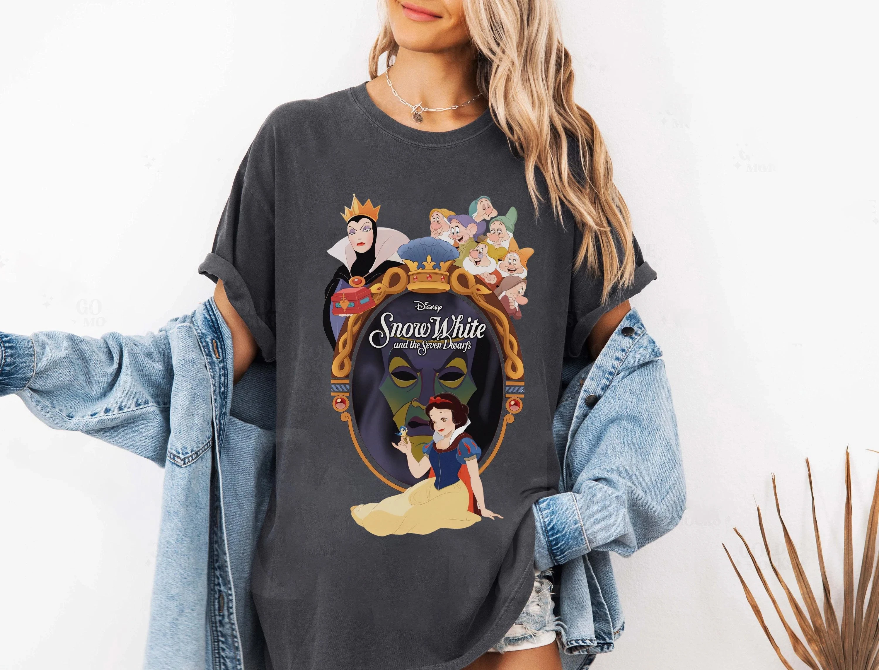 Disney Schneewittchen und sieben Zwerge Charaktere Gruppe T-Shirt, Prinzessin Schneewittchen Shirt, Disney Evil Queen Shirt