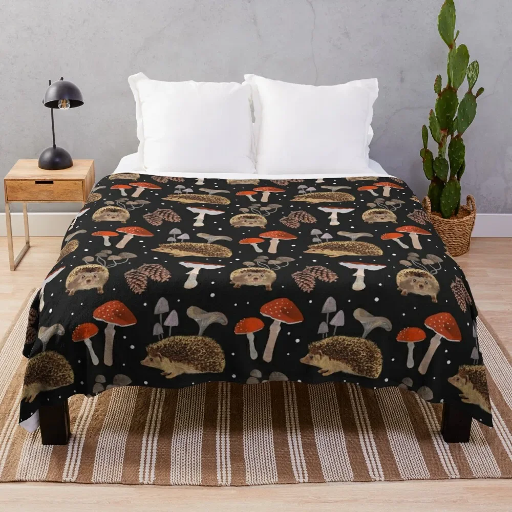 

Hedgehogs and Mushrooms Throw Blanket Decoratives Comforter Bed Fashionable Soft Beds Blankets