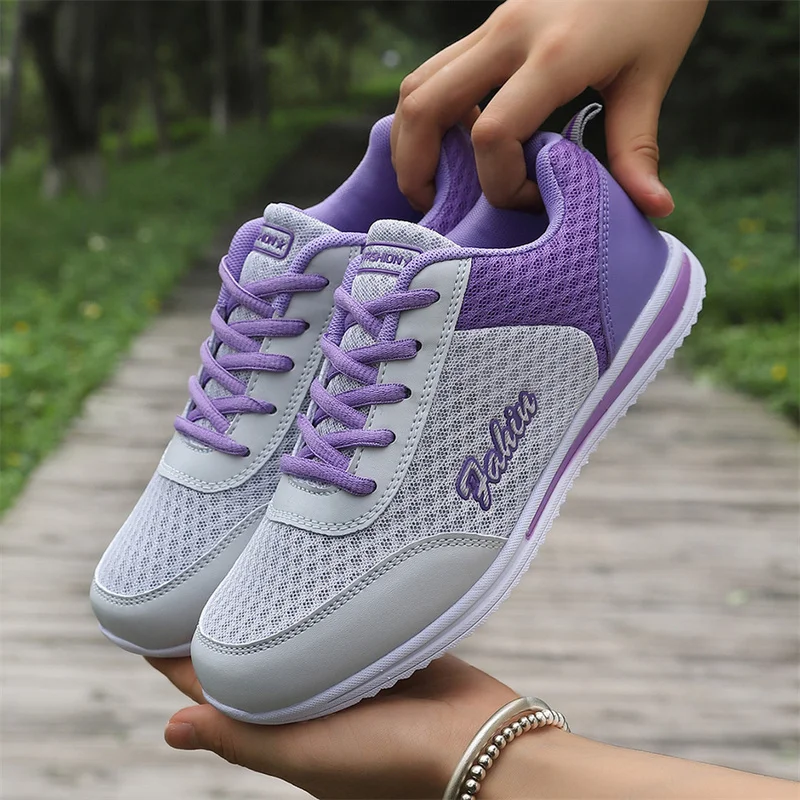 Women's Breathable Mesh Casual Sneakers Lace‑Up Color Block Walking Shoes Lightweight Flat Comfort Outdoor Sports Shoes For Ladi