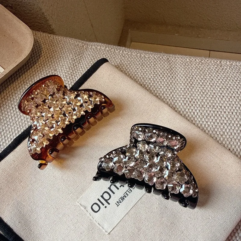 

7cm Elegant Bling Crystal Hair Claw, Luxury Rhinestone Hair Grip for Women, Fashion Hair Accessories for Daily & Party