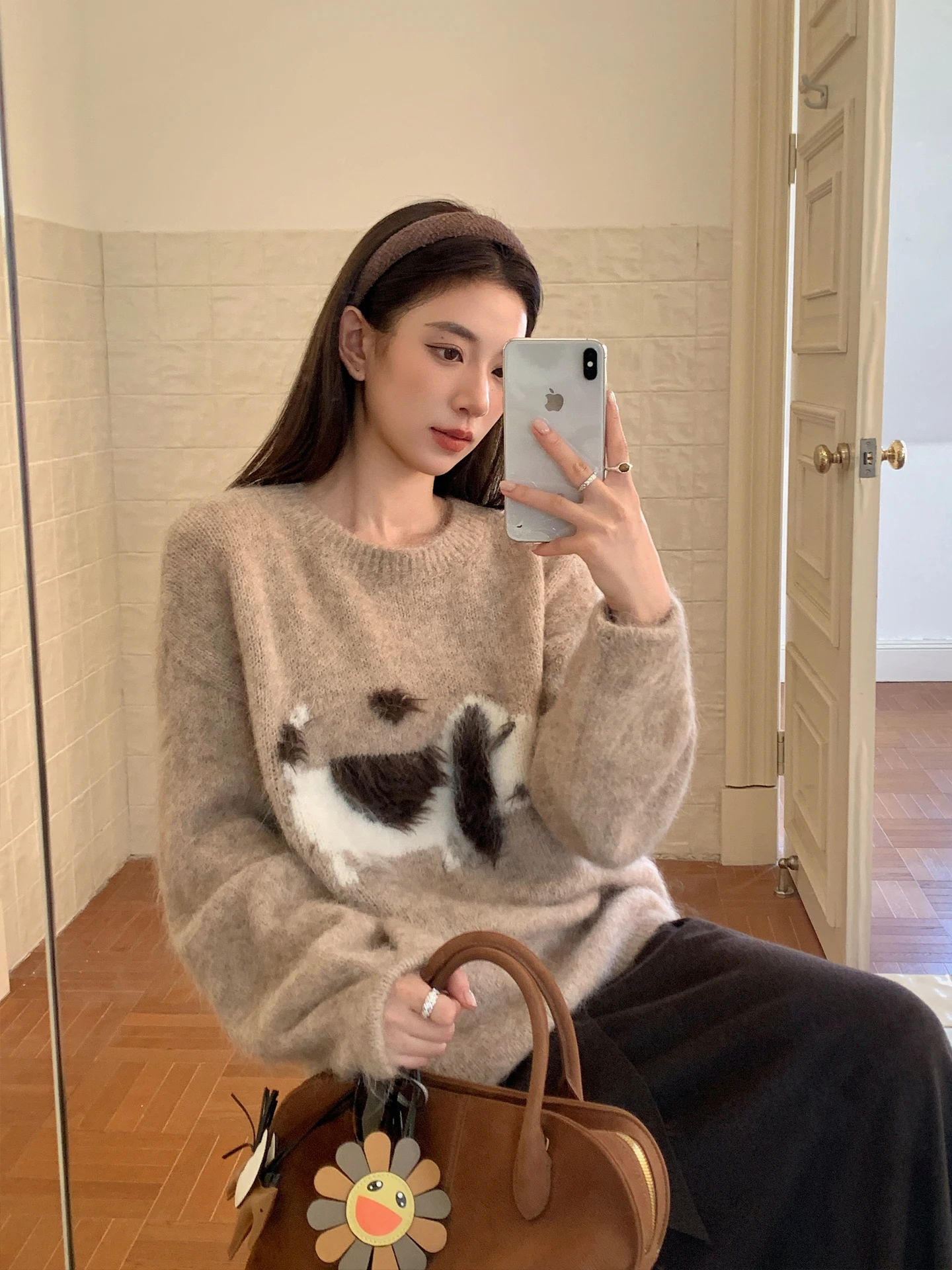 

Soft Cozy Women's Alpaca Knitwear round Ne Overhead Top Durable Daily Wear Animal Pattern Loose Fit Long Sve Faion