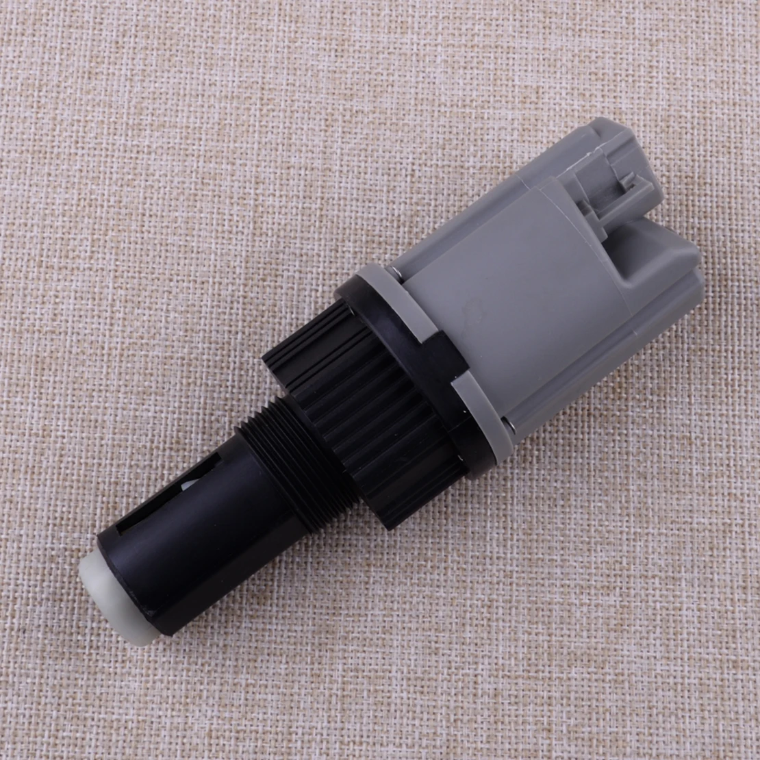 8260600730 フロントアクスルデファレンシャルアクチュエーター 26060073 600101 GMC シエラユーコン キャデラック シボレー シルバラード サバーバンに適合