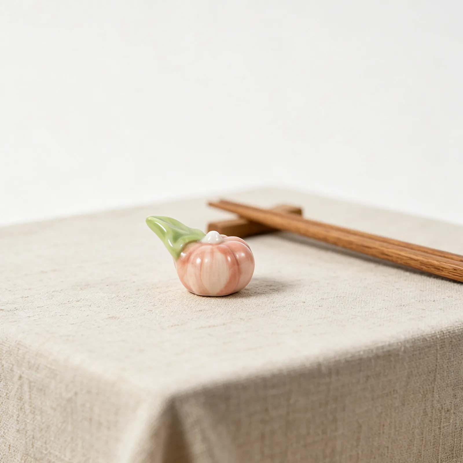 6Pcs Ceramic Chopstick Rest Cute Mini Pumpkin Chopsticks Holder Dining Table Halloween Party Home Kitchen Accessories Kawaii