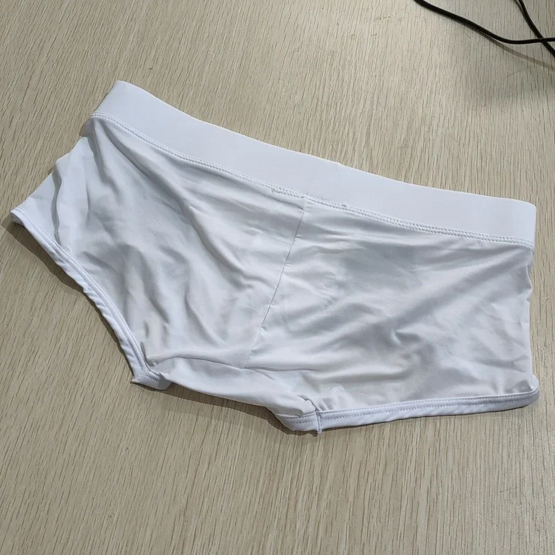 Real shot men\'s boxer panties, fashionable men\'s width, simple panties, skin-friendly ice silk