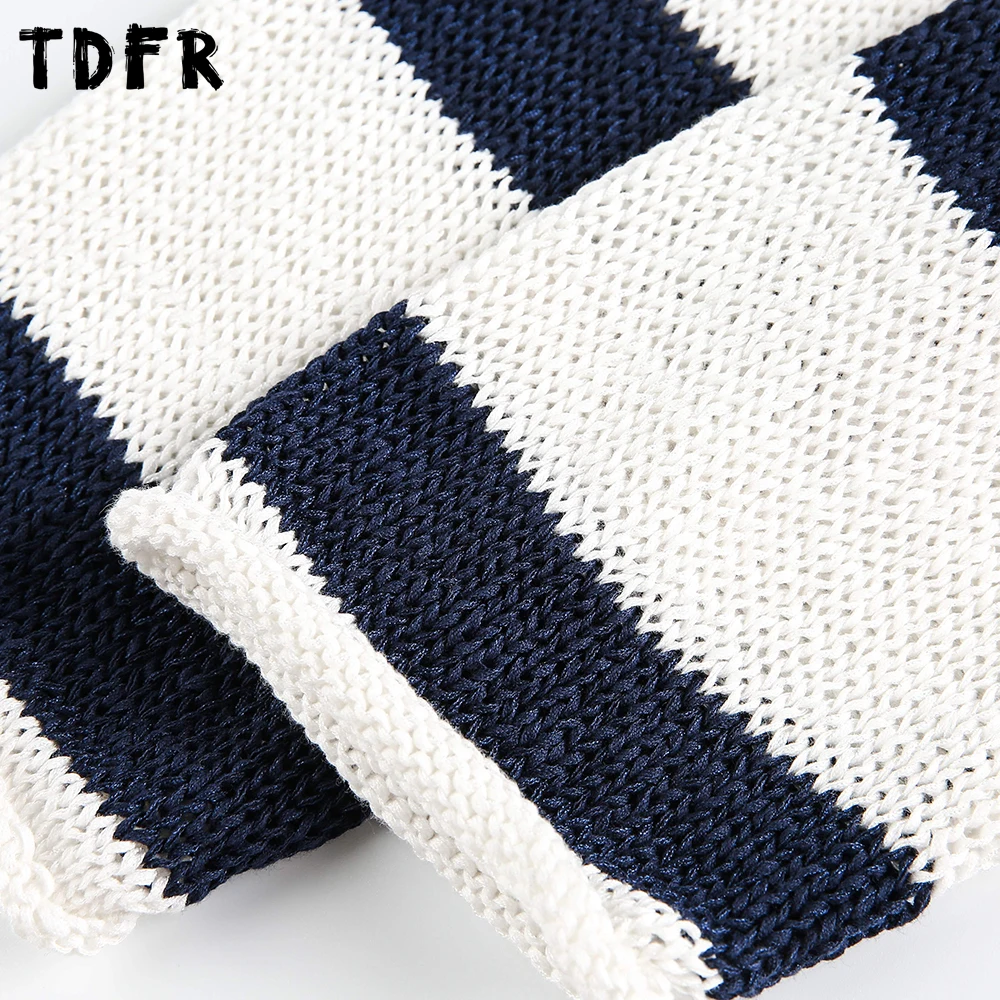 레이스 업 스트라이프 스웨터 남성 니트 가을 얇은 캐주얼 루즈 긴 소매 풀오버 남자