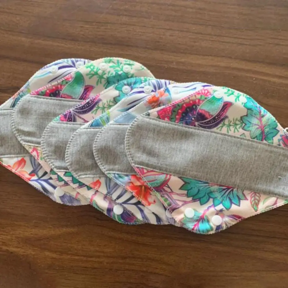 5Pcs Graphene Reusable Sanitary Pads 23CM Fast Absorbent Washable Sanitary Napkins with Waterproof Layer Leak Proof