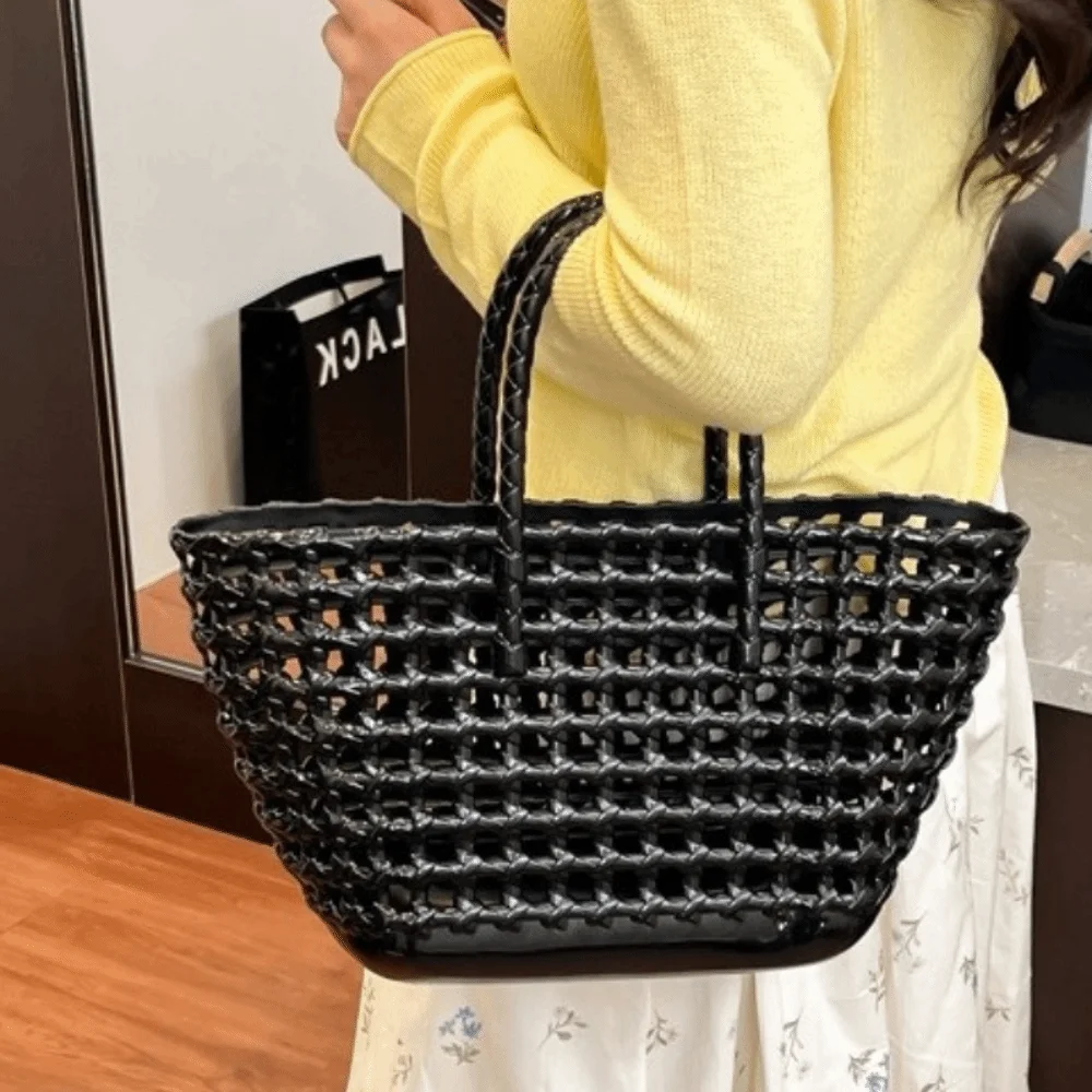 

Candy Color Hollow Beach Bag Large-capacity Easy To Clean Portable Tote Bag Woven Design Plastic Reusable PVC Basket Picnic