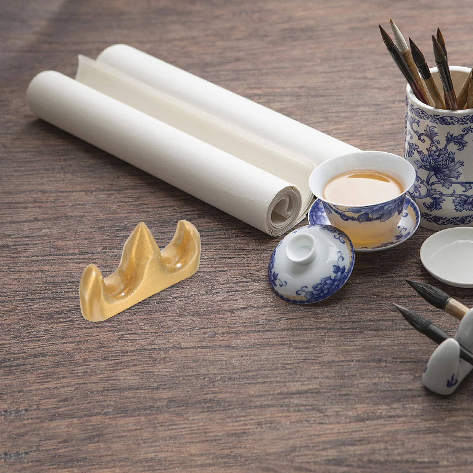

Solid Brass Mountain-Shaped Calligraphy Paperweight Decorative Paper Holder Pen Rest Brush Stand Suitable for Painting Writing