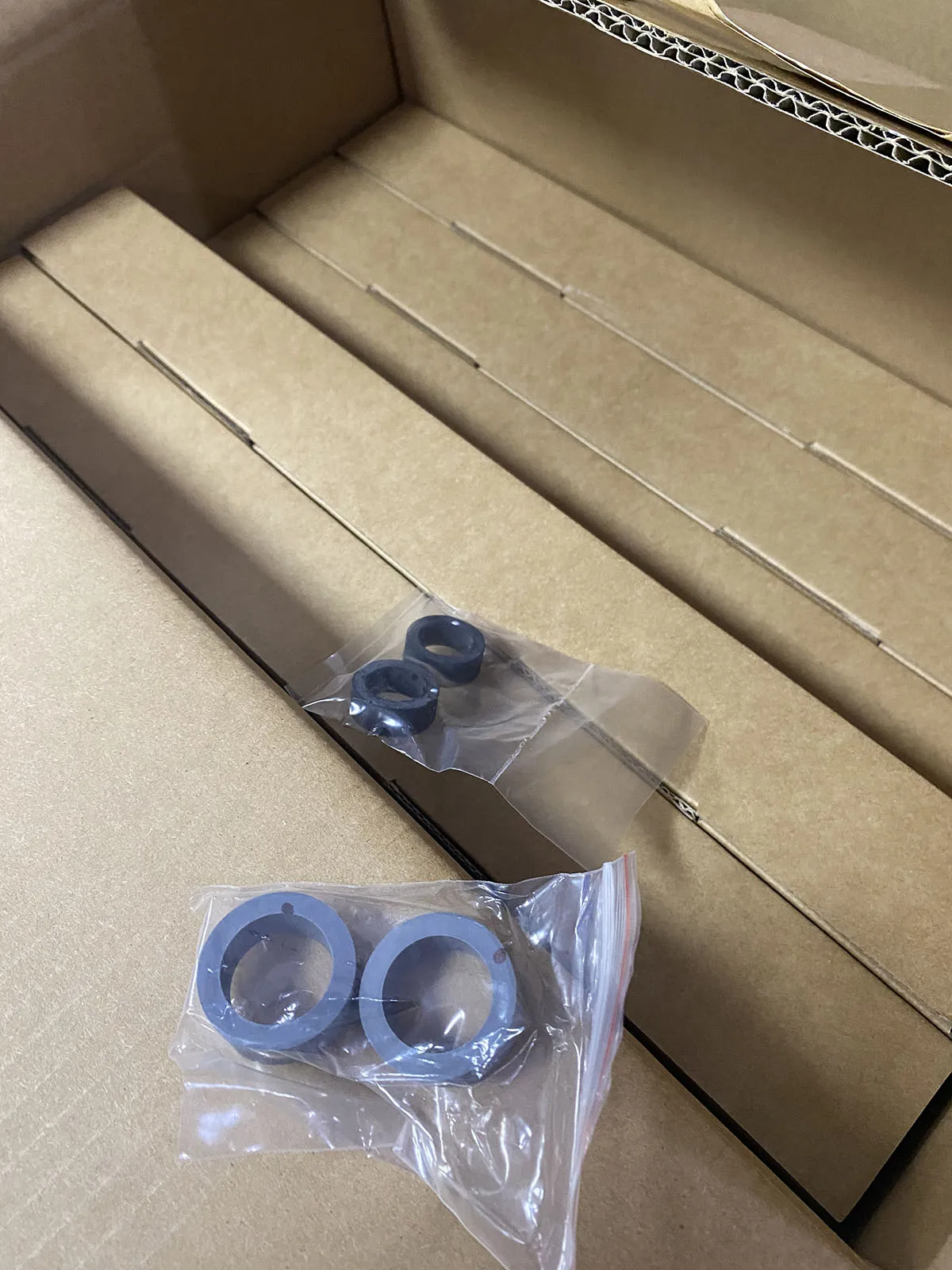 

1 комплект сменных роликовых шин для PANASONIC KV-S1037 KV-S1038 KV-SS058 KV-S1026C KV-S1046C KV-S1065C