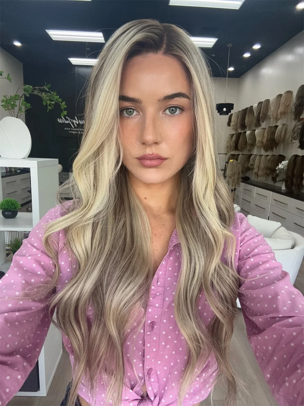 

Блондинка Балаяж Синтетический Полный Парик 13x4 Кружева Фронта для Женщин Бесклеевые Парики Шнурка Натуральные Волосы Цветные Женские Парики Ежедневного Использования