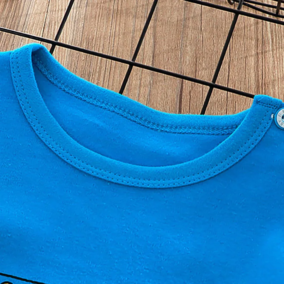 قمصان متينة للأطفال من القطن بأكمام طويلة بنمط ديناصور مناسبة للأولاد والبنات وقت اللعب في الخريف والشتاء وأيام المدرسة