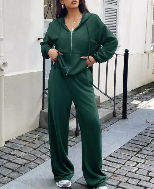 

Women's Two-Piece Set 2025 Autumn Winter Vacation Versatile Hoodie Casual Pants Set Fashionable and Comfortable Casual Pants Set