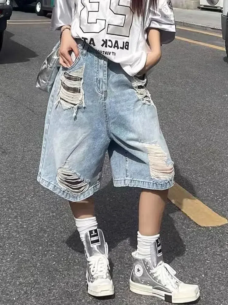 

Летние рваные джинсовые шорты в американском стиле ретро, женские клетчатые лоскутные шорты с высокой талией, синие винтажные прямые уличные брюки Y2K, широкие брюки