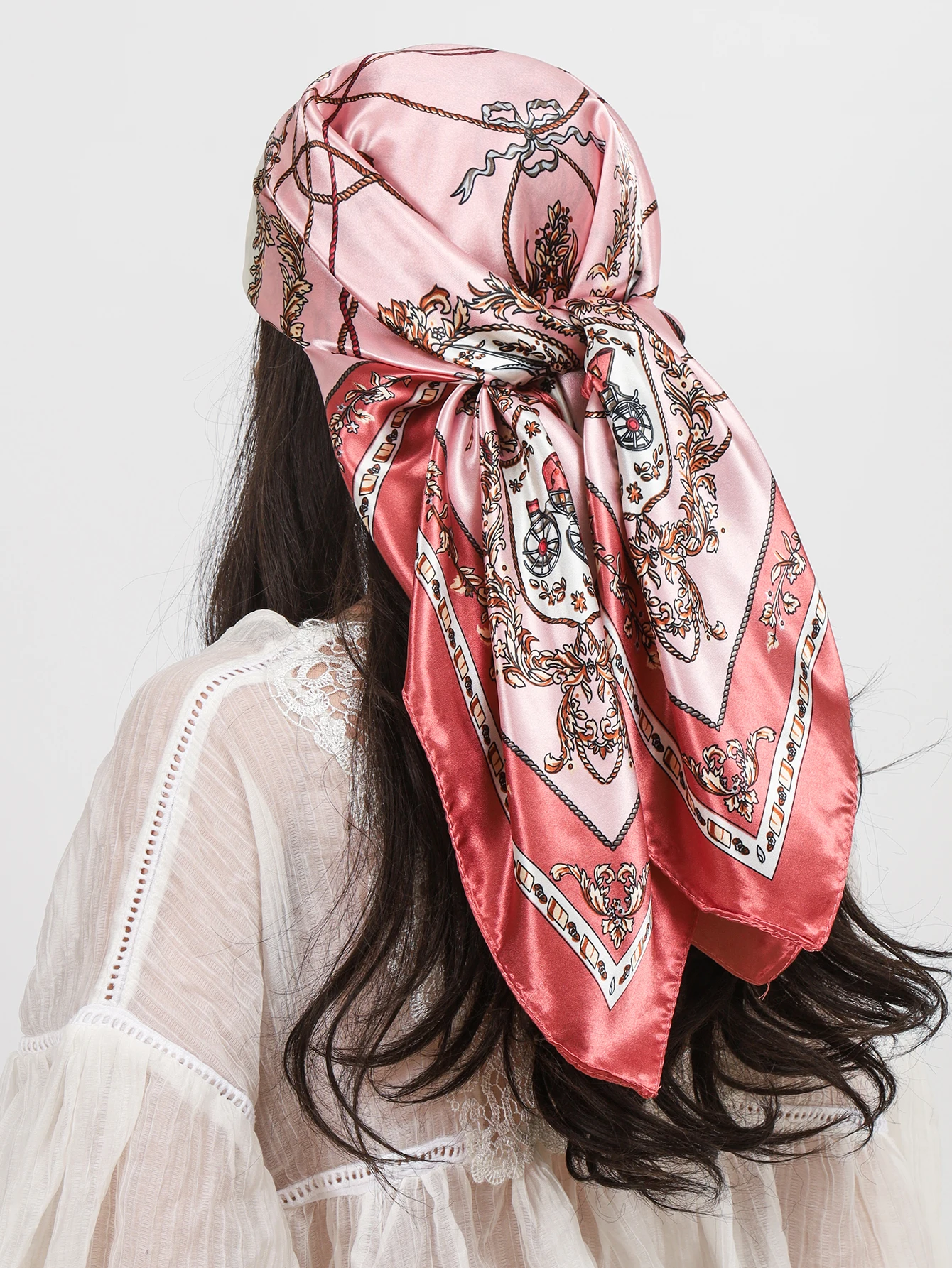 แบรนด์หรูผ้าพันคอผ้าไหมสแควร์ผู้หญิงฮิญาบผ้าคลุมไหล่พิมพ์ Kerchief Femme ผ้าพันคอ Foulard ผ้าพันคอชายหาด Pareo 90 ซม.