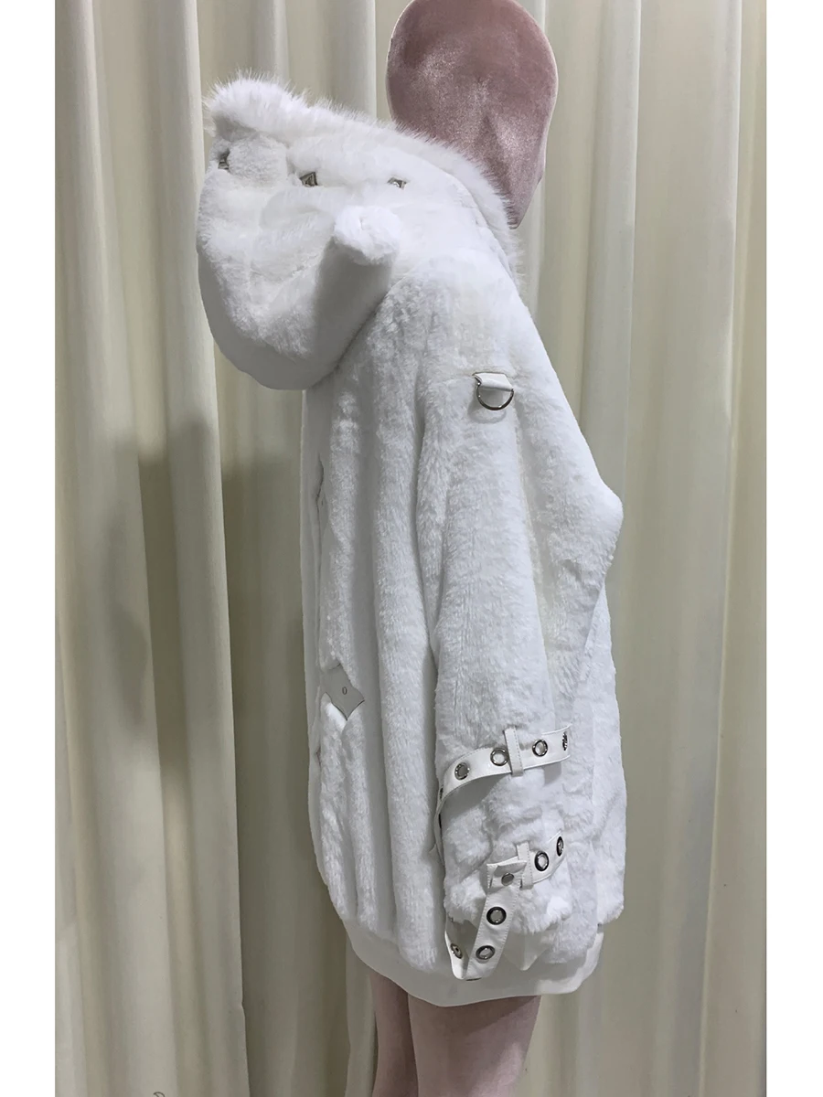Mauroicardi Herbst-Winter Übergroßer Warmer Weicher Weißer Kunstpelzmantel mit Kapuze für Damen mit Bärenohren Harajuku Schwarze Niedliche Flauschige Jacke
