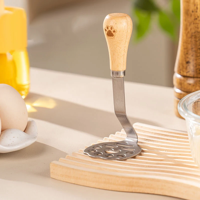 

Reliable Kitchen Gadget for Baby Food: Stainless Steel Potatoes Crusher and Mud Press, Masher Puree Juice Maker