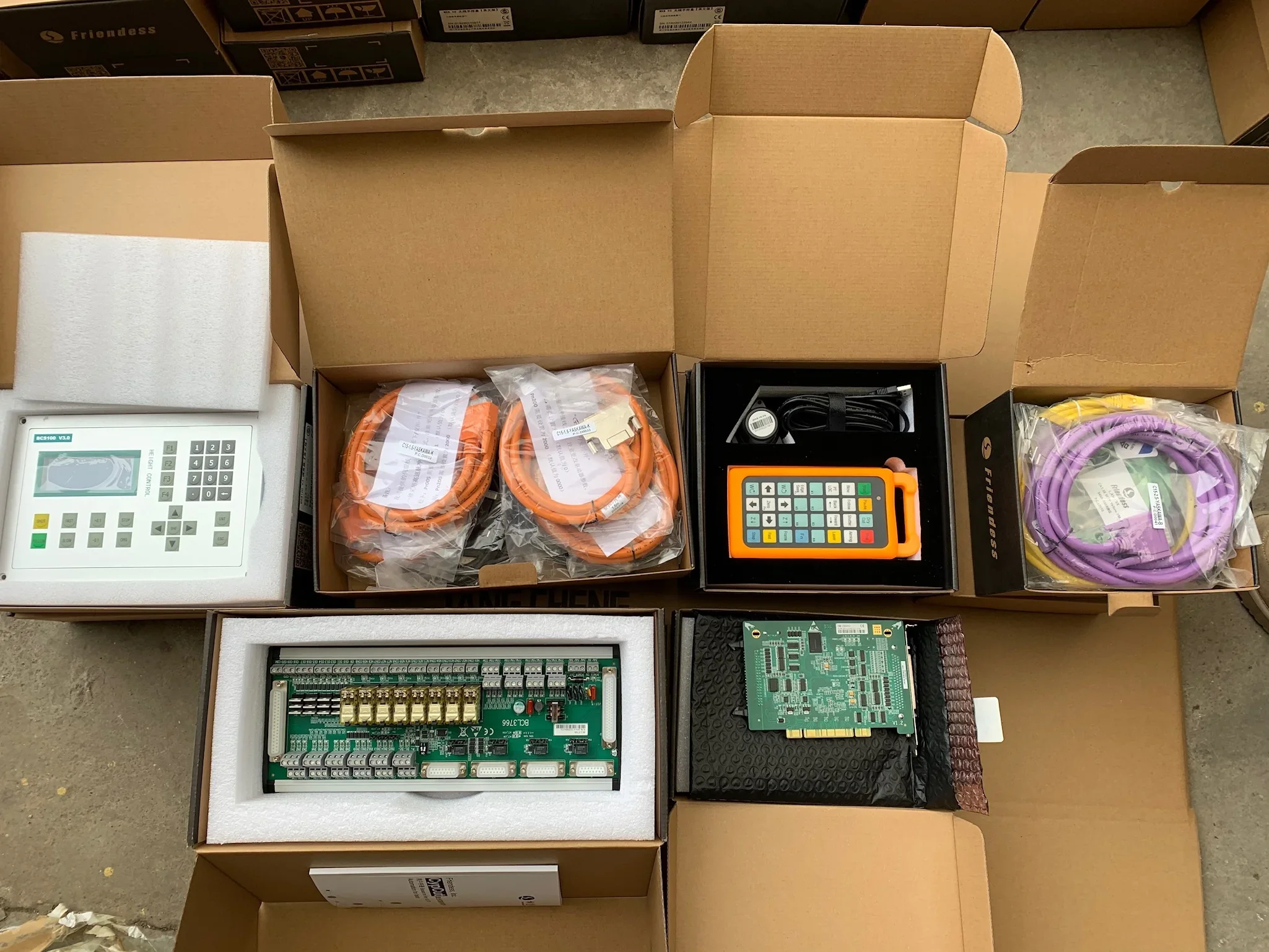 Bcs100 Fakkelhoogte Controller Voor Cnc Controlesysteem En Auto Focus Systeem