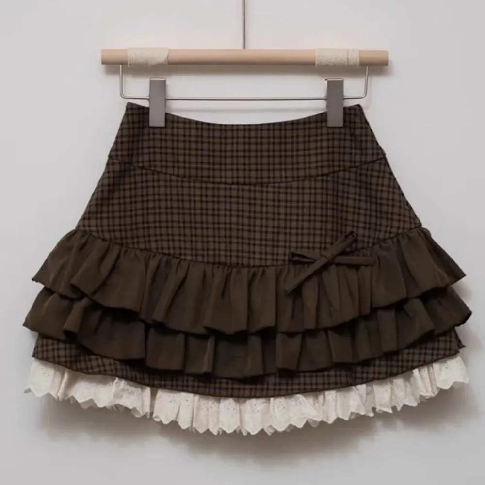 

Deeptown Brown Women Plaid Skirts Kawaii Lolita Sweet Mini Skirts Vintage Lace Patchwork Cute Fashion High Waist Layered Skirt