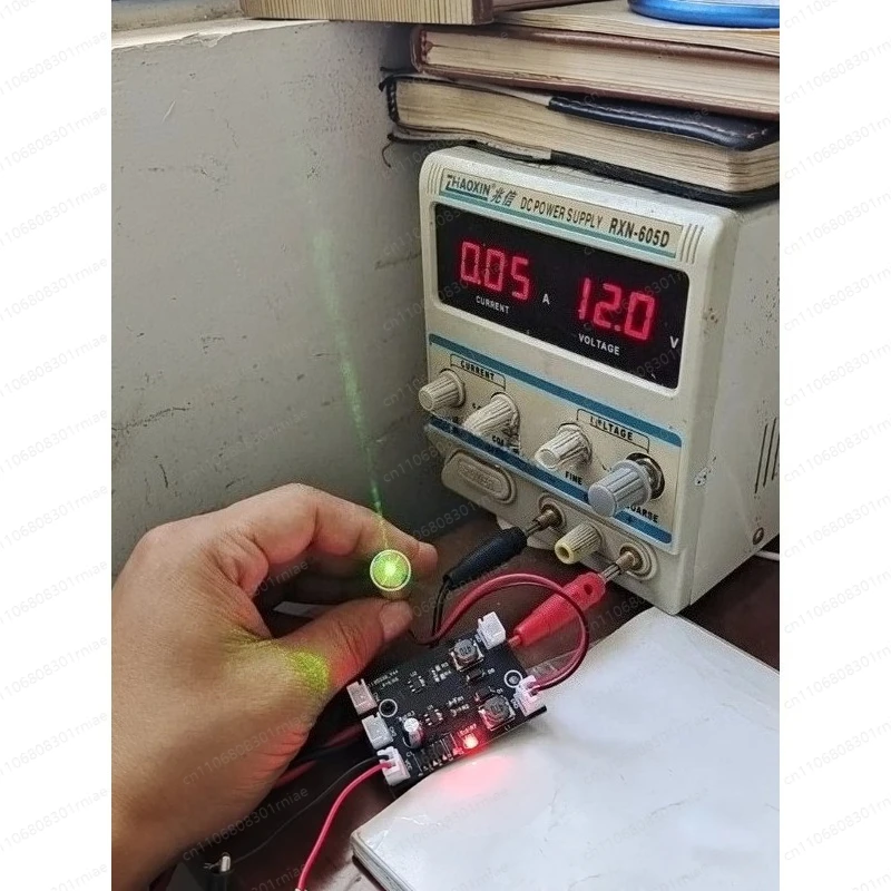 Fuente de Alimentación de 30W con Luz Blanca, Sin Necesidad de Controlador, para Lámpara LED de Espejo Convexo