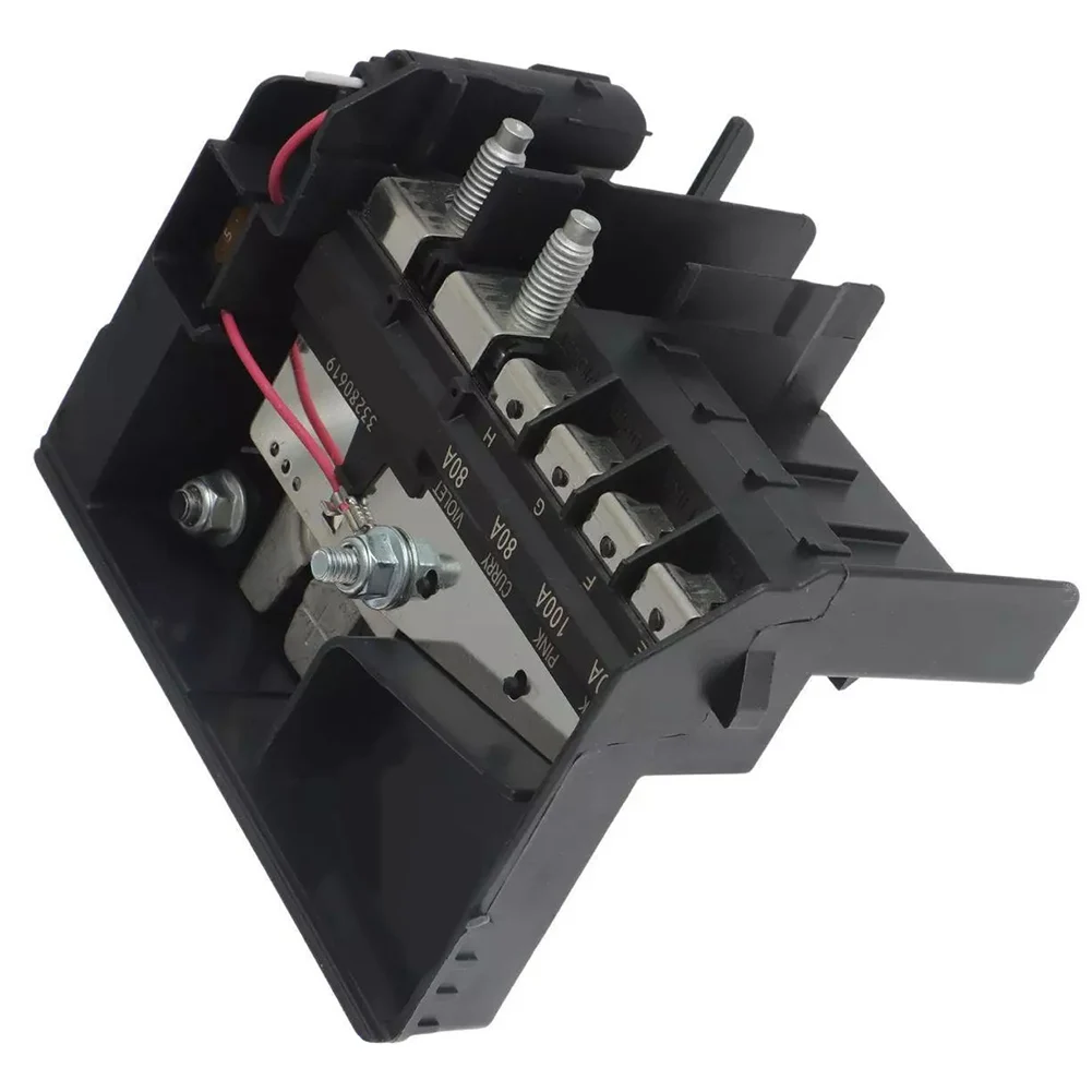 Efficient Battery Terminal Distribution Box Crafted from Materials Compatibility Assurance for Your Vehicle's Needs