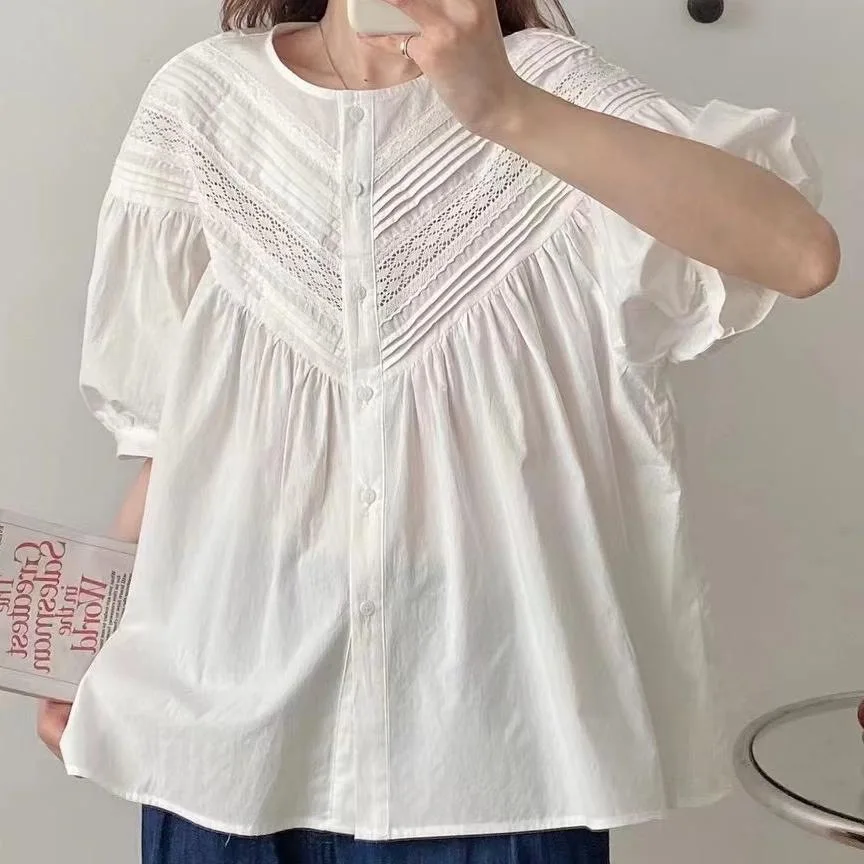 Plus Size Tops Women Japanese Style Vintage White Embroidery Blouse Boho O Neck Cotton Linen Blusas Femininas Shirt Mujer