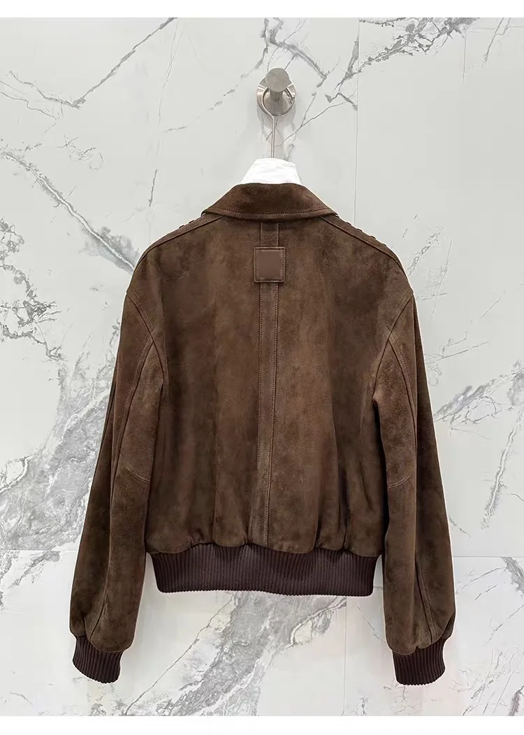 วินเทจสีน้ําตาลผู้หญิงหนังนิ่มแท้แจ็คเก็ตหนังเด็ก 2025 Rivet สไตล์ Premium Anti-Cold Retro แฟชั่น Coat