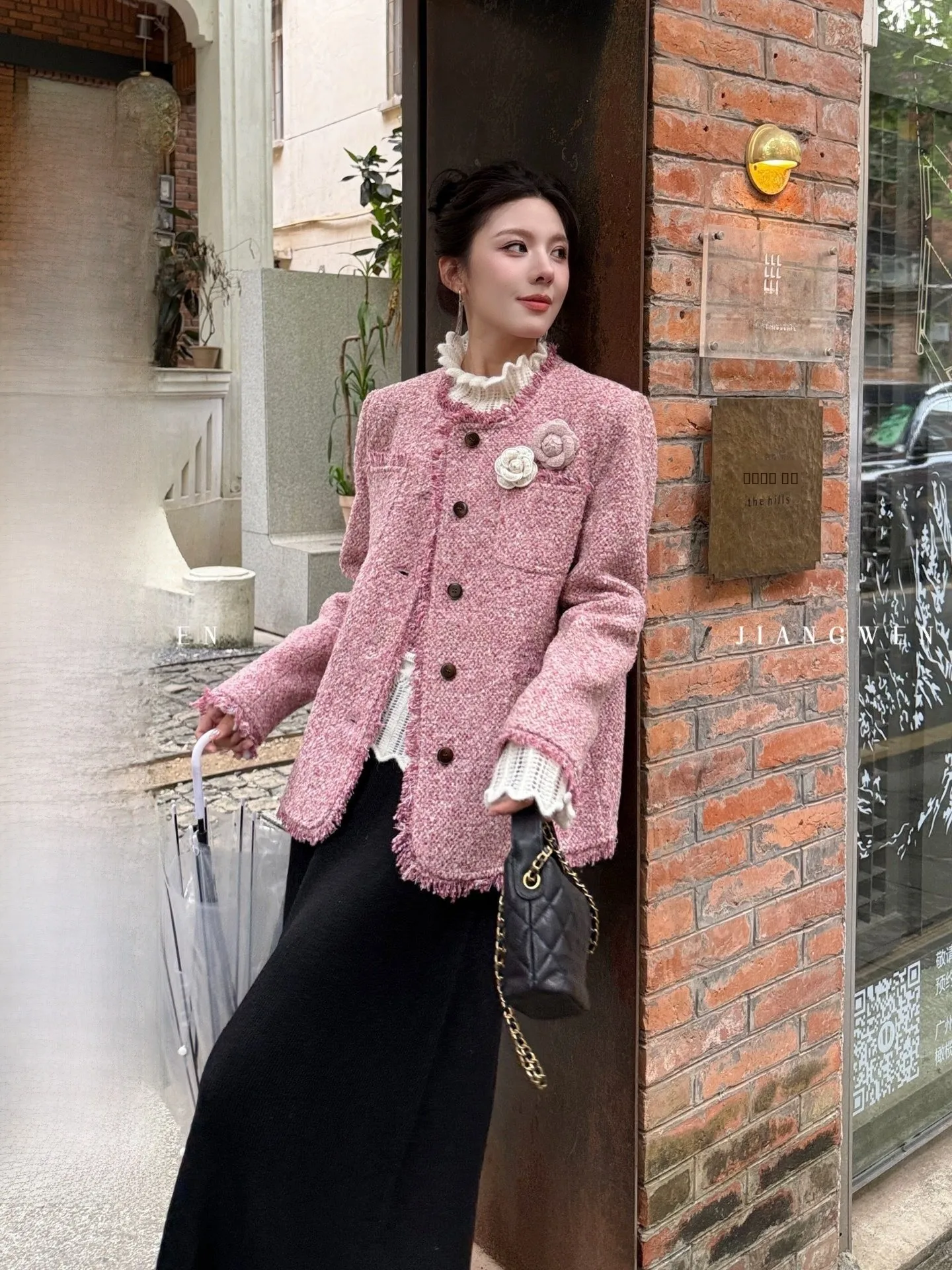 

Jiang Wen Wool Blend Tweed Jaet 2025 Autumn Winter Rasperry Red Button Cardigan Top French Sle Loose Fit Warm Long Sve