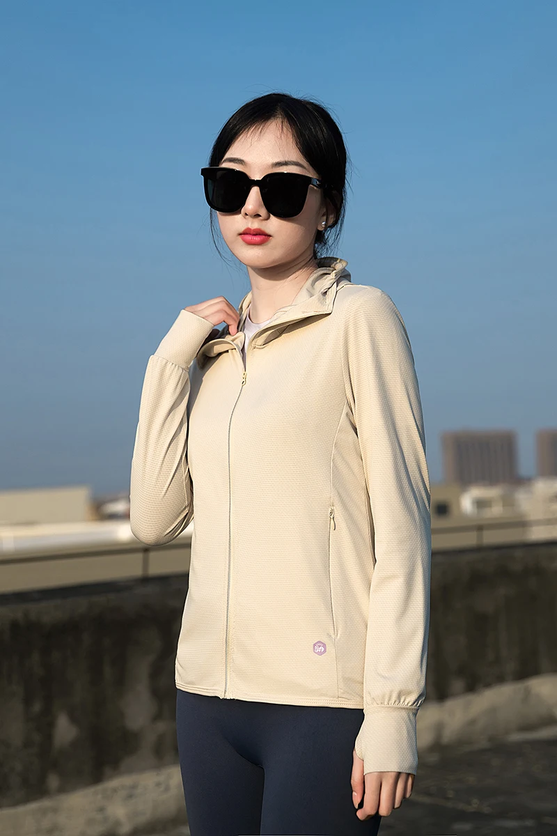 ﻿ Summer Thin Couple Sports Leisure Sunscreen Clothing Comfortable High Quality Ice Silk Breathable Outdoor UV Protection Coat