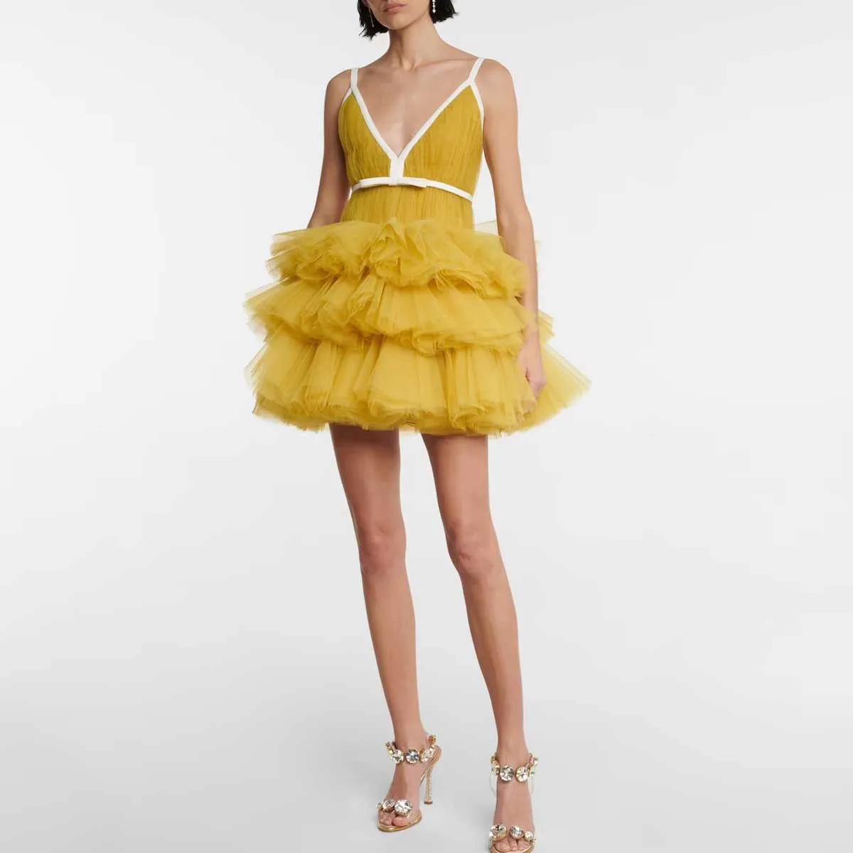 

Pretty Yellow Tulle Short Prom Gown Women Party Dresses V Neck Tiered Tutu Cute Girls Birthday Wear 2 Colors Formal Party Dress