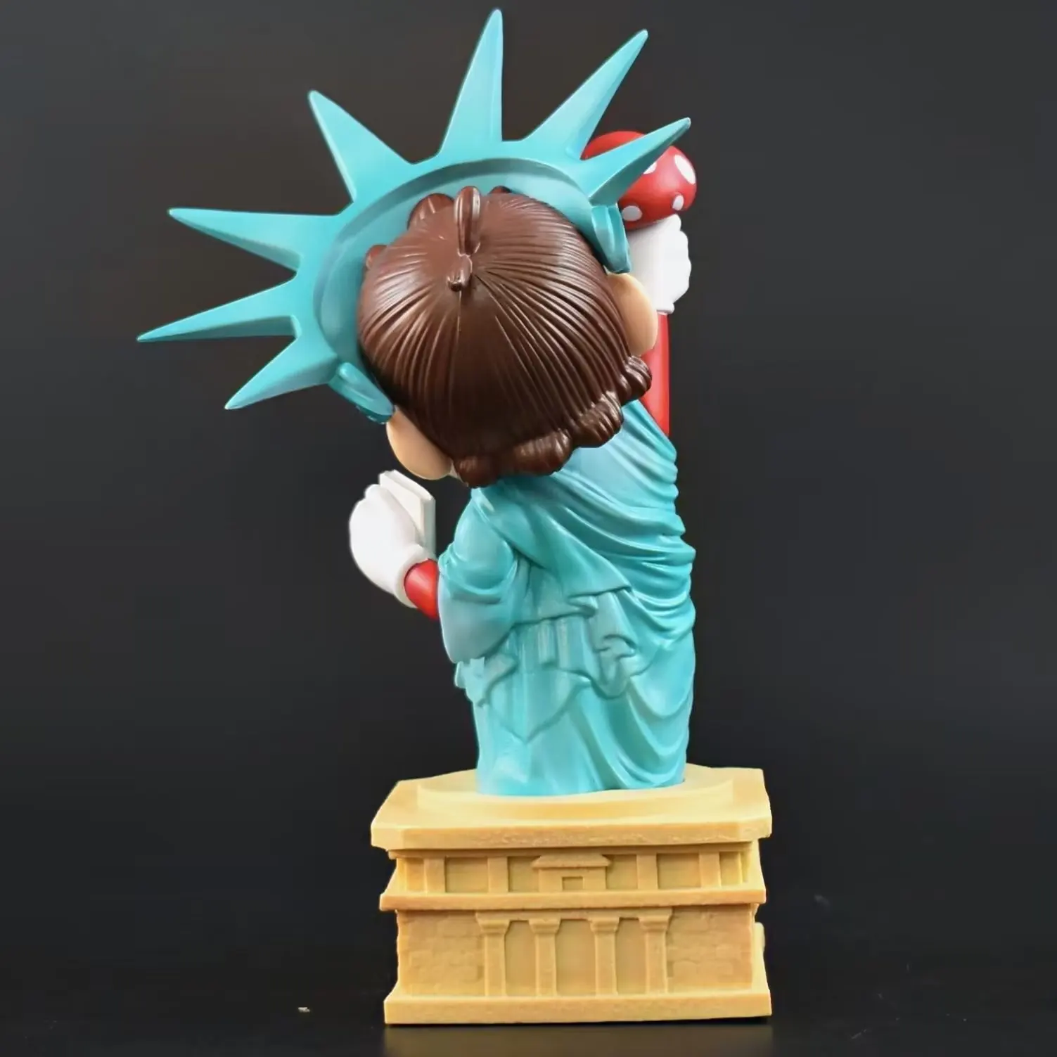 Super Mario Model Toys Mario COS Statue of Liberty Action Figure Anime Auto Decor