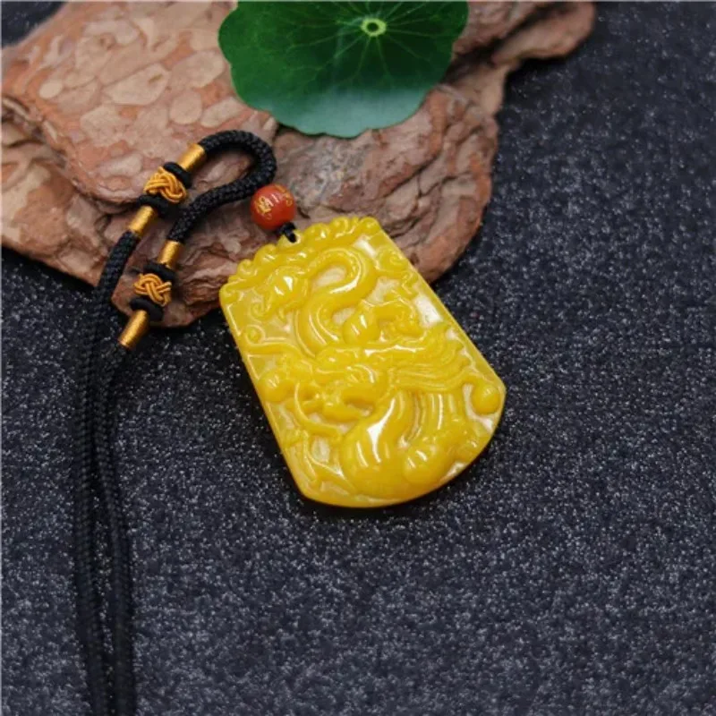 Atacado chinês amarelo jade dragão jade pingente contas colar charme jóias moda acessórios mão-esculpido homem sorte amuleto