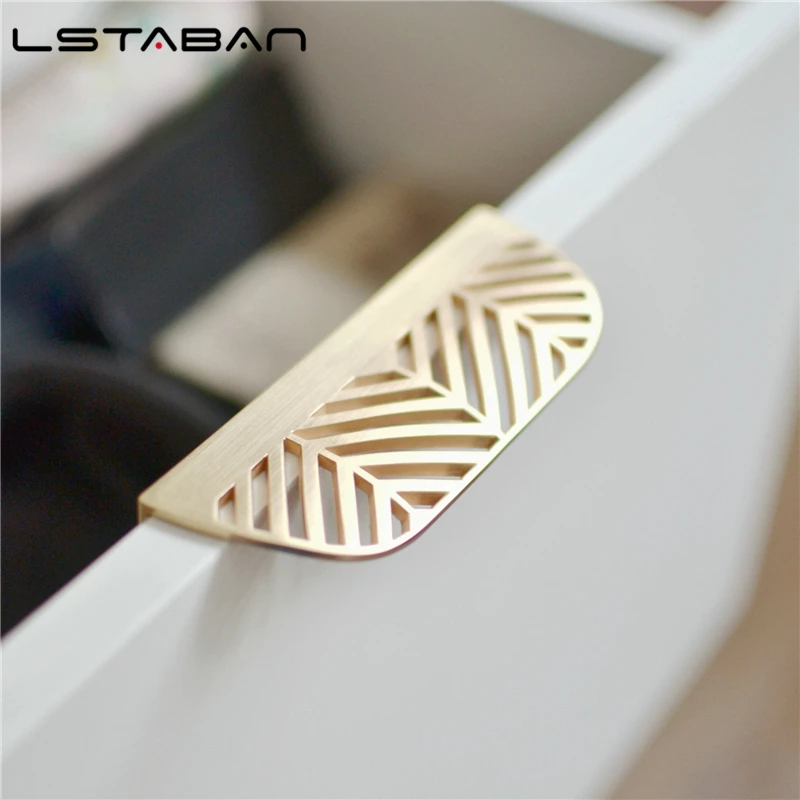 Modern Simple ปกปิด Handle ทองเหลือง Leaf ที่มองไม่เห็นดึงตู้เสื้อผ้าตู้ไวน์ตู้เฟอร์นิเจอร์ลิ้นชัก Golden ฮาร์ดแวร์ Knobs