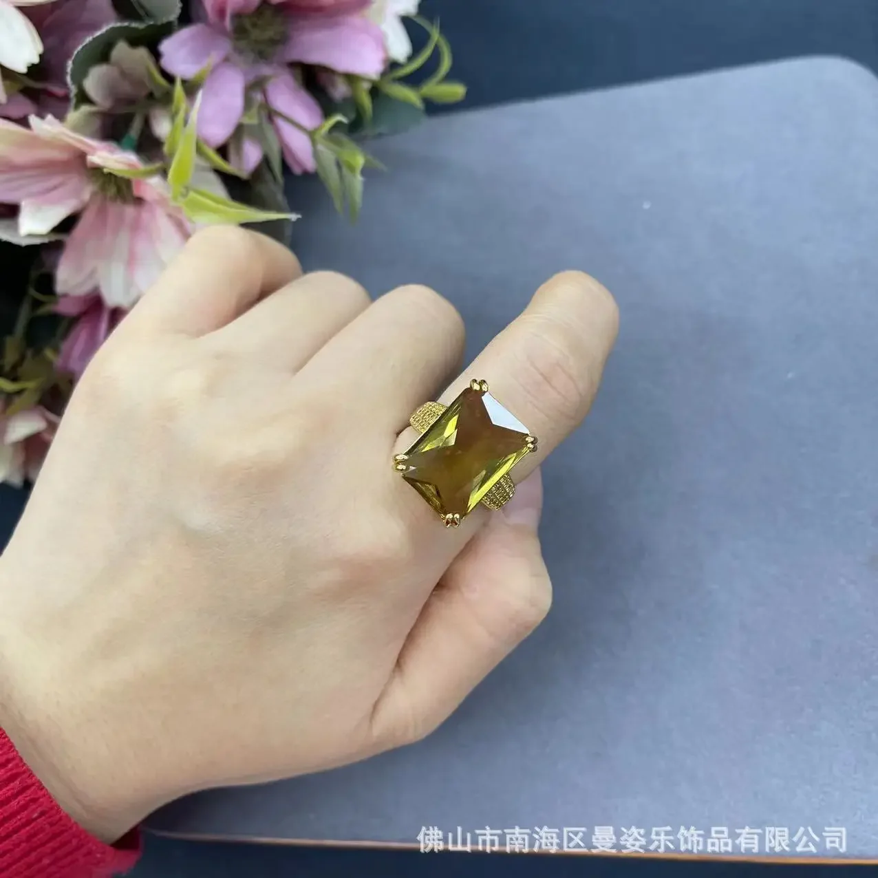 Turkey imported color-changing stone sultan stone copper plated with 18K real gold zircon living ring French magic stone