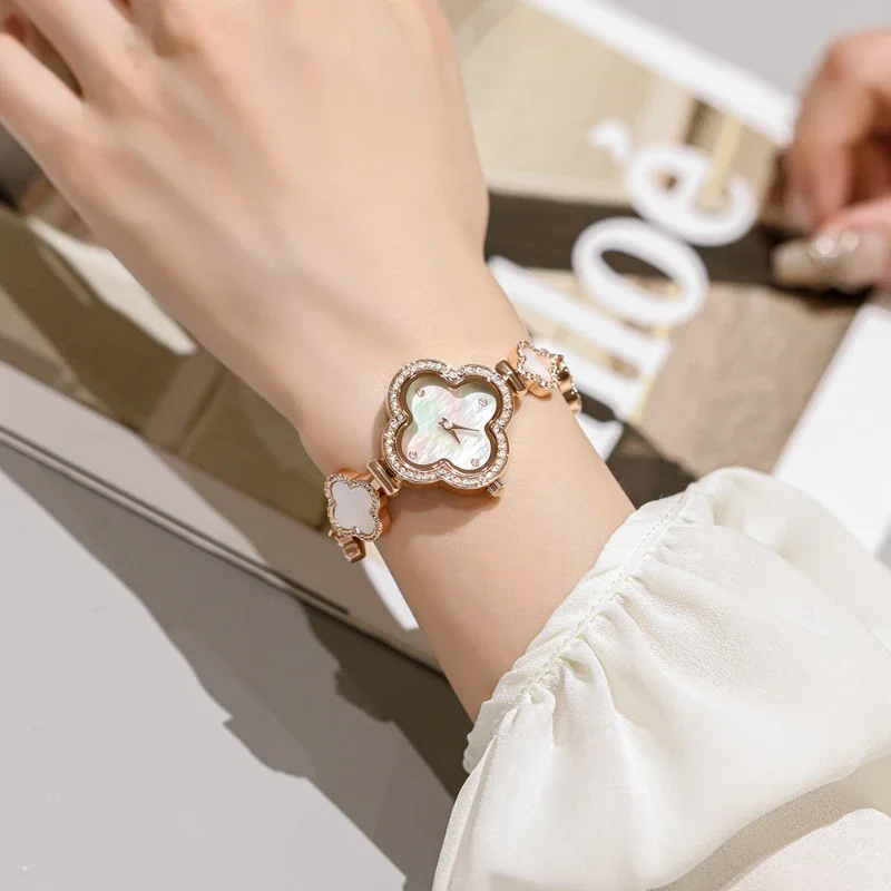 New quartz watch time and space corridor simple rhinestone shell surface women fashion light luxury watch women