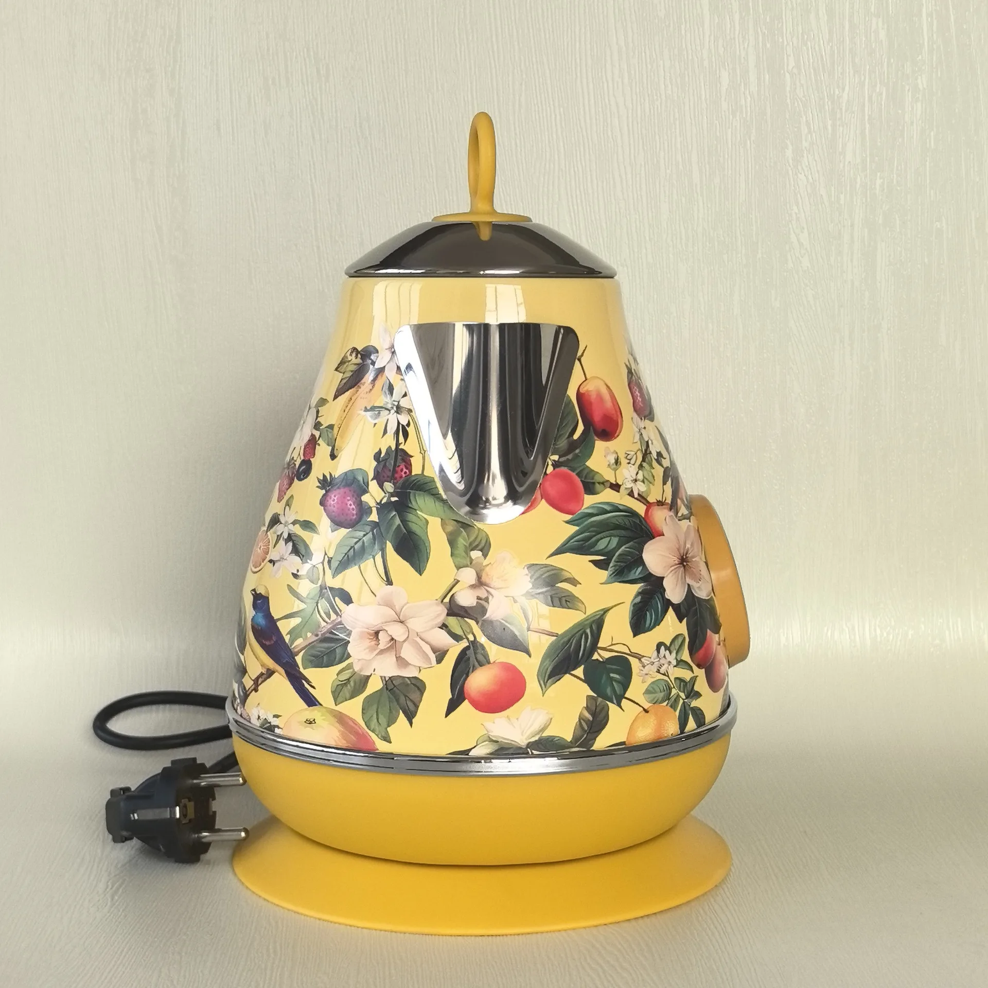 Retro Handmade Decals Electrc Kettle 1.7L Boiling Water With Thermometer Automatic Power Off 304 stainless Steel Teapot 1850W