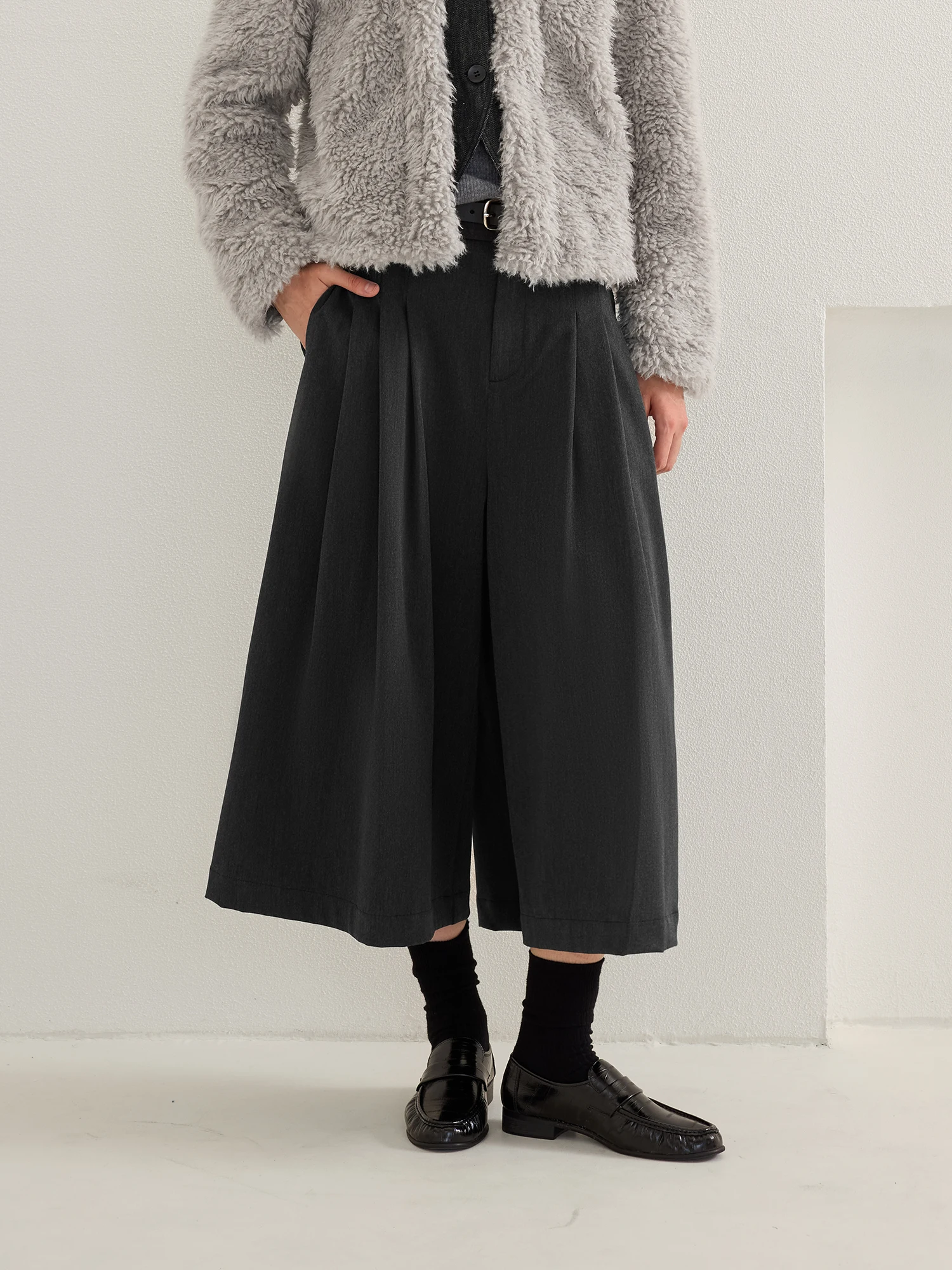 

High Waist Wide Leg Casual Pants Women's Spring Autumn Thickened Straight Cut Pants Versatile Black Casual Trousers