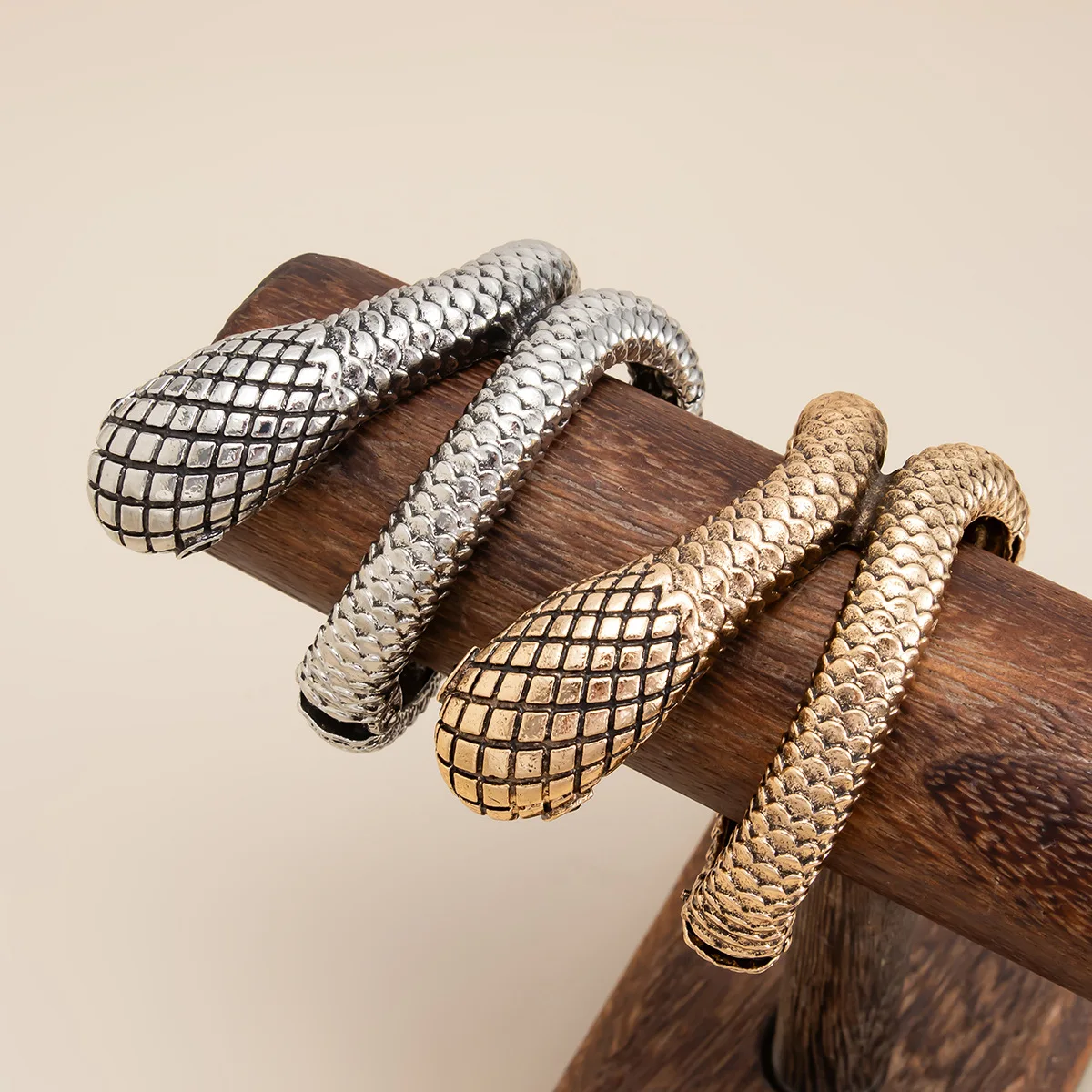 Cuff Bracelet Snake Skin Geometric Bold Coiled Design for Women Durable Polished Alloy Rose Gold Tone Trendy Versatile Wear