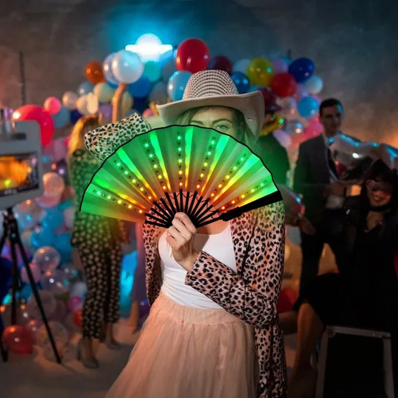 

Светодиодный складной веер для взрослых, аксессуар для музыкальных фестивалей, вечеринок, клубов, сценических выступлений, светящийся реквизит, новинка 2026 года