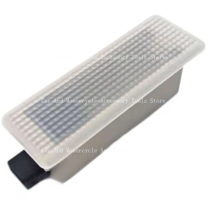 

Подходит для 1, 3, 5, 7 серии X1 X3 X5 X6 Z4, освещение багажника, внутреннее освещение