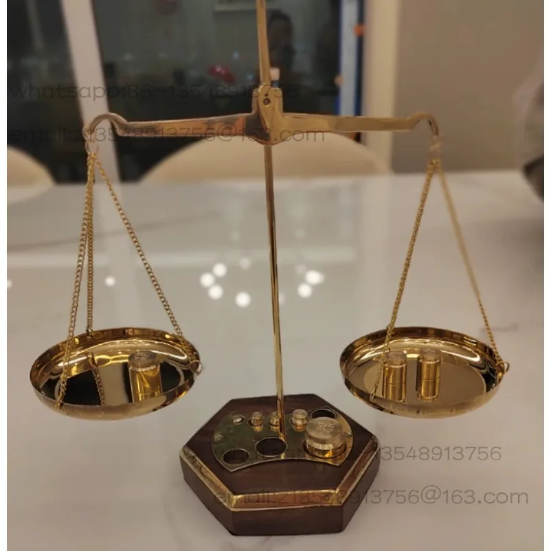 Brass retro nostalgic balance scale creative ornament opens study desktop lucky fair gifts